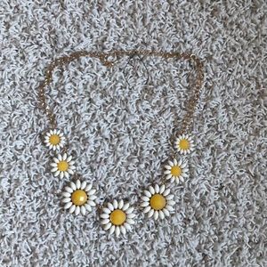 Flower necklace